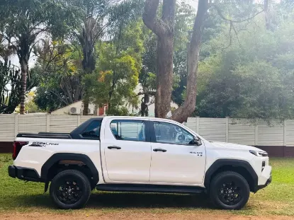 Picture of Toyota Hilux 2026