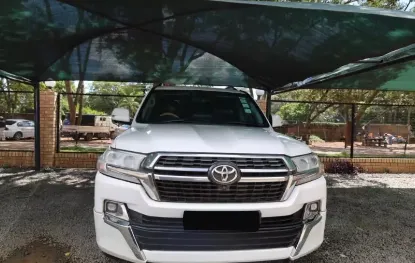 Picture of Toyota Land Cruiser 2020