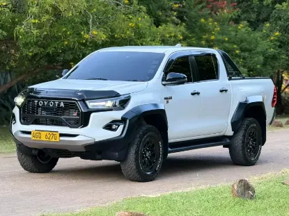 Picture of Toyota Hilux 2024