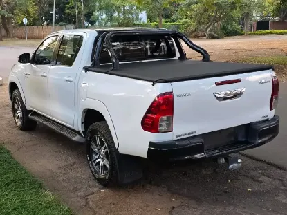 Picture of Toyota Hilux 2017