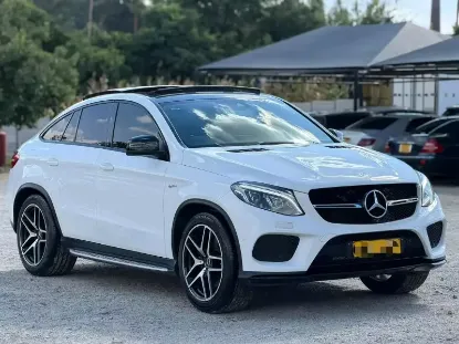 Picture of Mercedes Benz GLE 2017