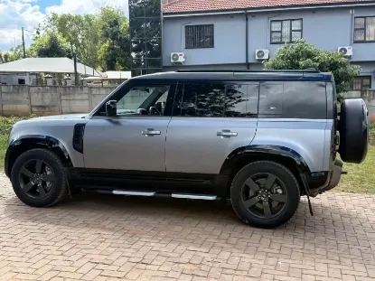 Picture of Land Rover Defender 2024