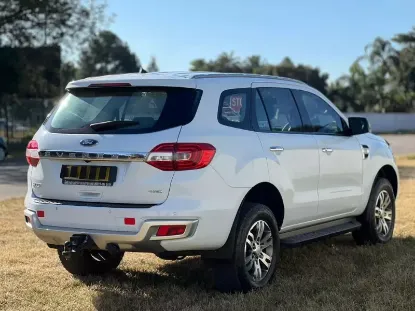 Picture of Ford Everest 2017