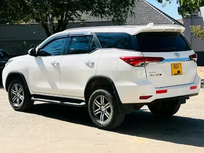 Picture of Toyota Fortuner GD6 2018