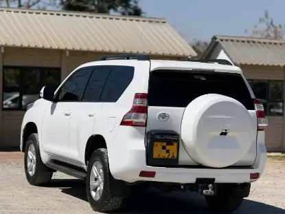 Picture of Toyota Prado 2015