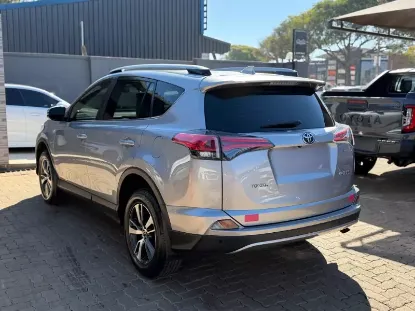 Picture of Toyota Rav4 2018