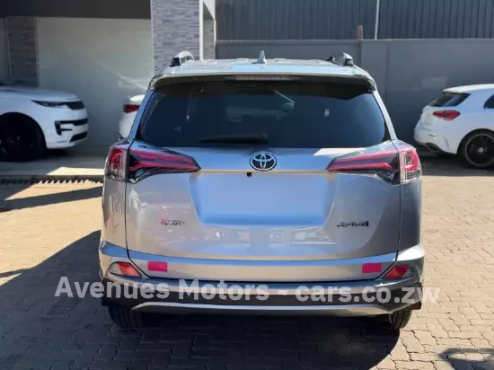 Picture of Toyota Rav4 2018