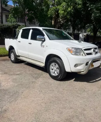 Picture of Toyota Hilux 2009