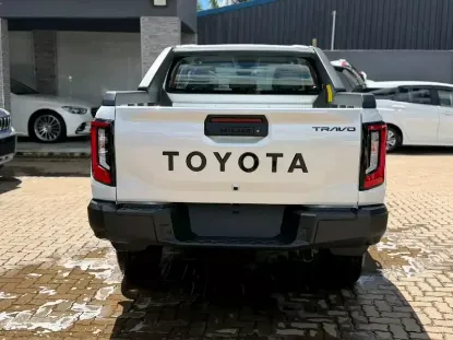Picture of Toyota Hilux 2026