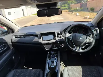 Picture of Honda Vezel 2016