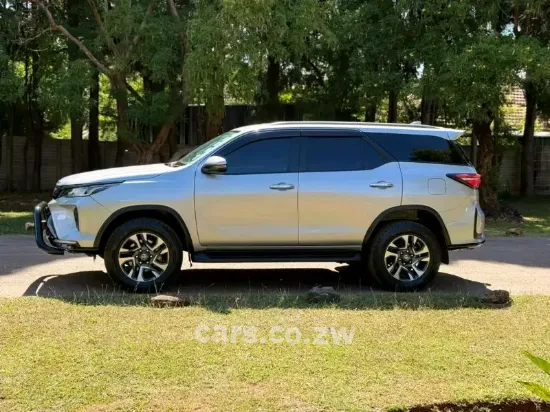 Picture of Toyota Fortuner 2024