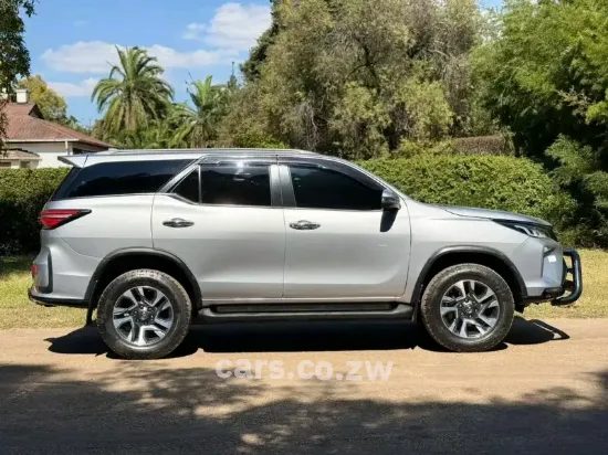 Picture of Toyota Fortuner 2024