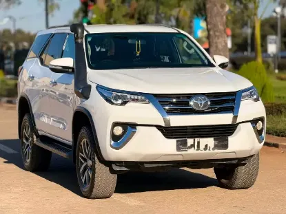 Picture of Toyota Fortuner 2017