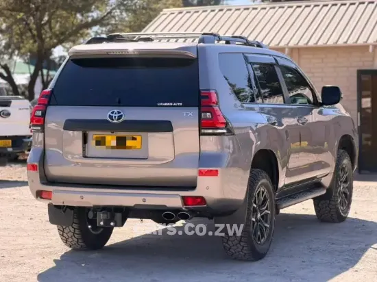 Picture of Toyota Prado 2022