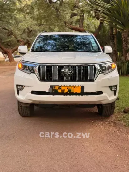 Picture of Toyota Prado 2020