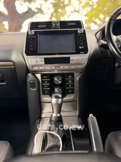 Picture of Toyota Prado 2020