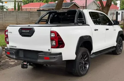 Picture of Toyota Hilux 2022