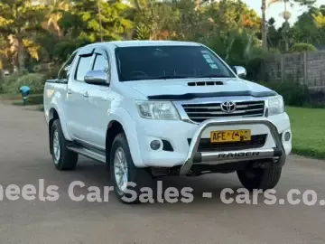 Picture of Toyota Hilux 2013