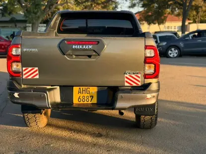 Picture of Toyota Hilux 2021