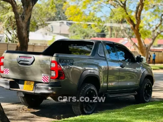 Picture of Toyota Hilux 2021