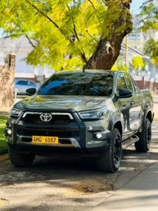 Picture of Toyota Hilux 2021
