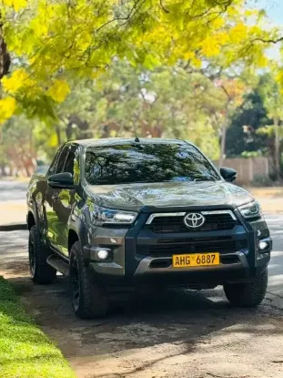Picture of Toyota Hilux 2021