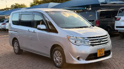 Picture of Nissan Serena 2015