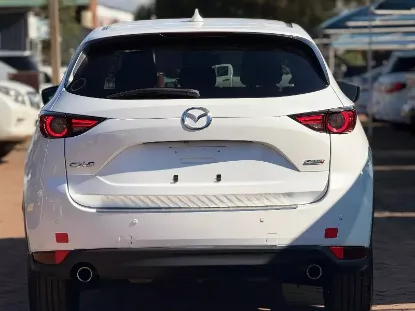 Picture of Mazda CX-5 2017