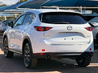 Picture of Mazda CX-5 2017