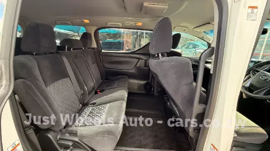 Picture of Toyota Alphard 2017