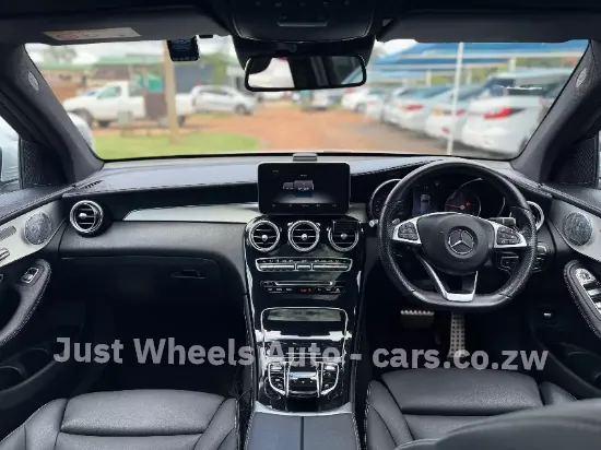 Picture of Mercedes Benz GLC 2017