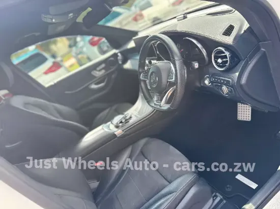 Picture of Mercedes Benz GLC 2017