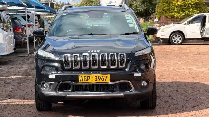 Picture of Jeep Cherokee 2015