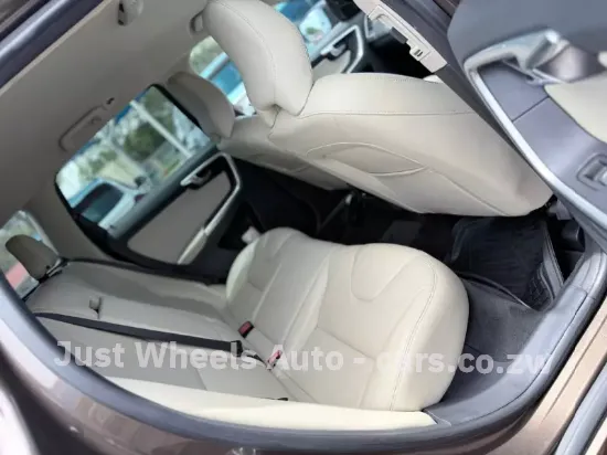 Picture of Volvo XC60 2016