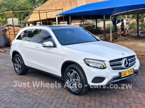 Picture of Mercedes Benz GLC 2016