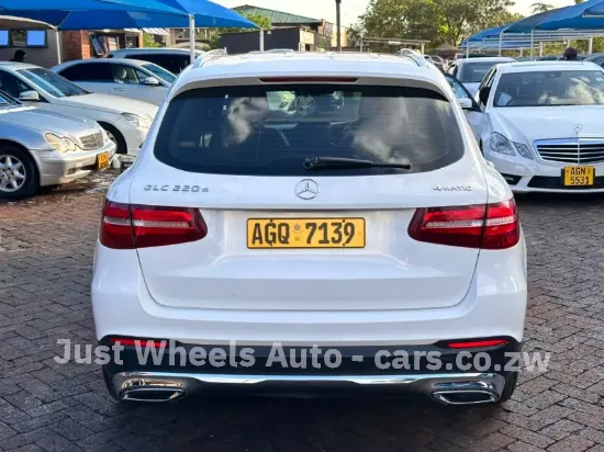 Picture of Mercedes Benz GLC 2016