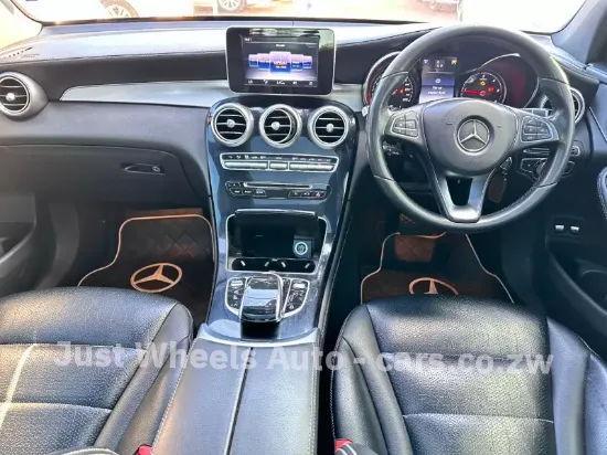 Picture of Mercedes Benz GLC 2016