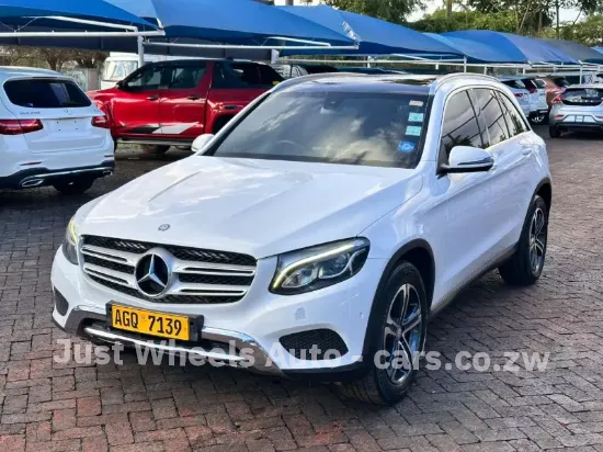 Picture of Mercedes Benz GLC 2016