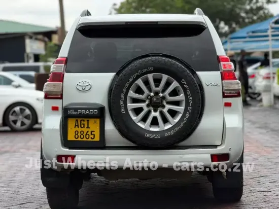 Picture of Toyota Prado 2014