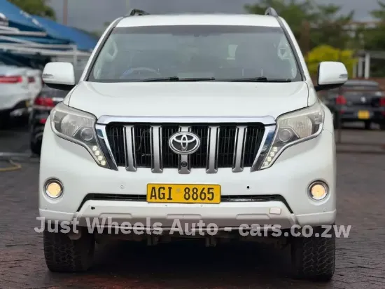 Picture of Toyota Prado 2014