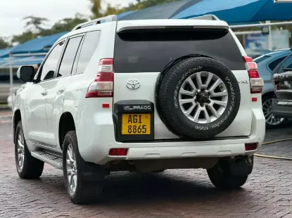 Picture of Toyota Prado 2014