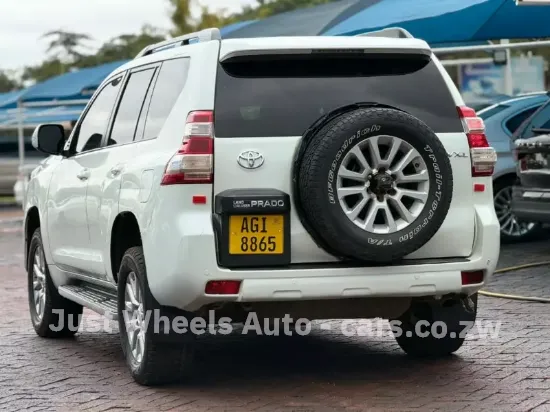 Picture of Toyota Prado 2014