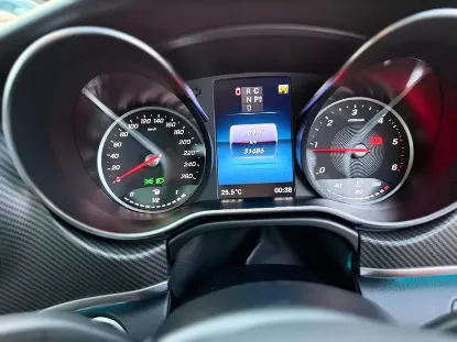 Picture of Mercedes Benz V-Class 2022