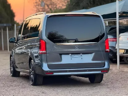 Picture of Mercedes Benz V-Class 2022