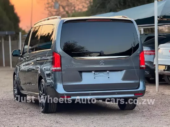 Picture of Mercedes Benz V-Class 2022