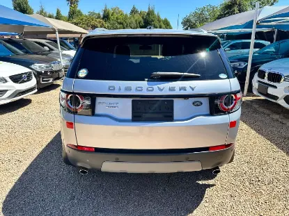 Picture of Land Rover Discovery 2015
