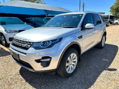 Picture of Land Rover Discovery 2015