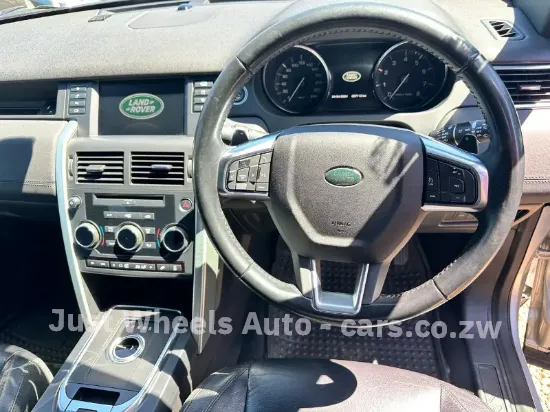 Picture of Land Rover Discovery 2015