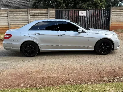 Picture of Mercedes Benz E Class 2013