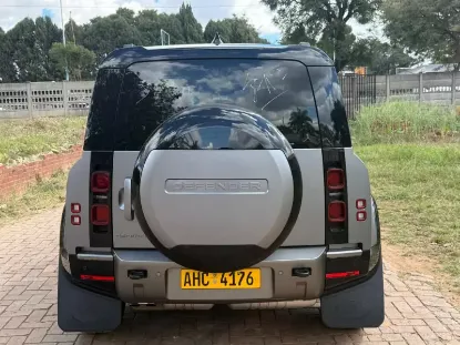 Picture of Land Rover Defender 2024